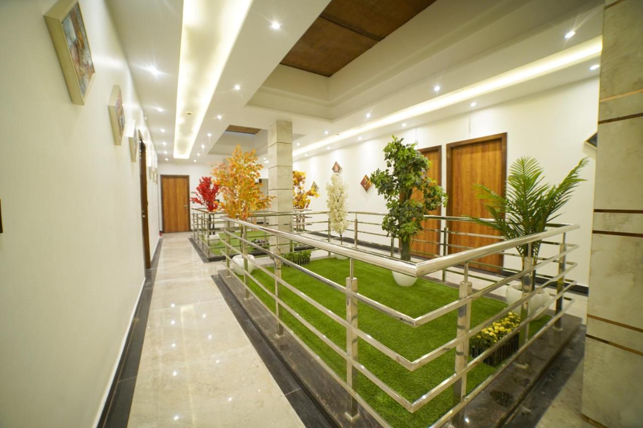 Hotel Elite Amritsar Exterior photo