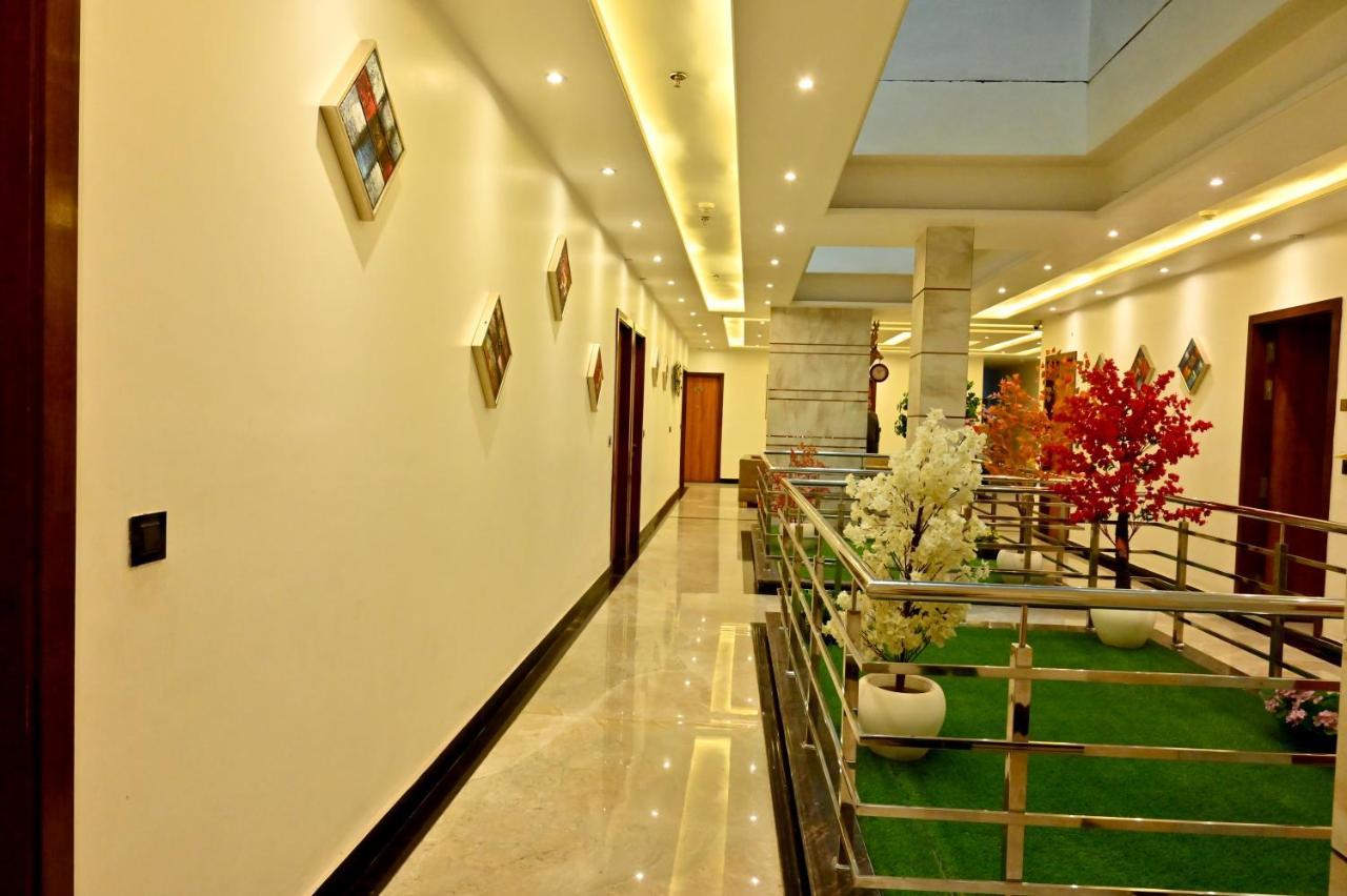 Hotel Elite Amritsar Exterior photo